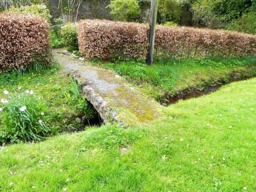 52.-Slates-Garden-Footbridge-2