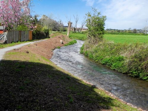 53.-Flowing-past-Marsh-Street-2