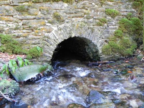 57.-Quarme-Combe-tributary-stream-A396-bridge-2