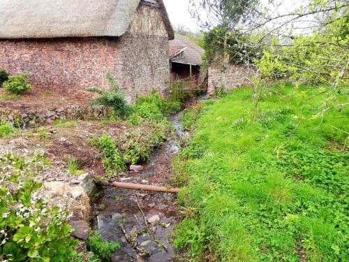 58.-Looking-downstream-from-Luccombe-Bridge-2