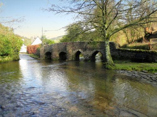 6.-Bury-Bridge-downstream-arches-2