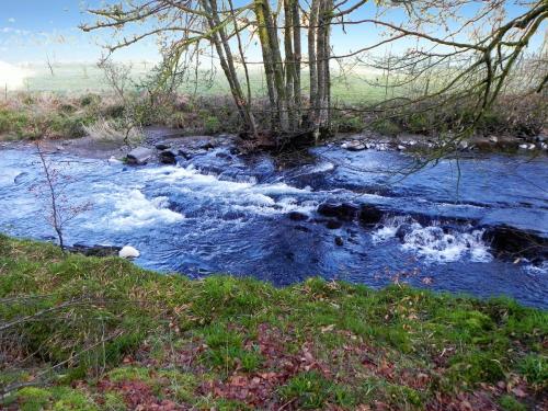 6.-Weir-downstream-from-Tarr-Steps-2