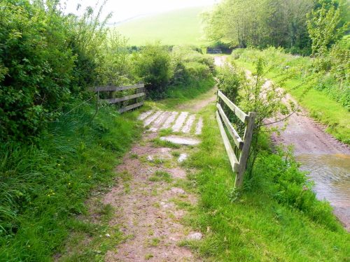 6.-Westcott-Farm-ford-footbridge-6