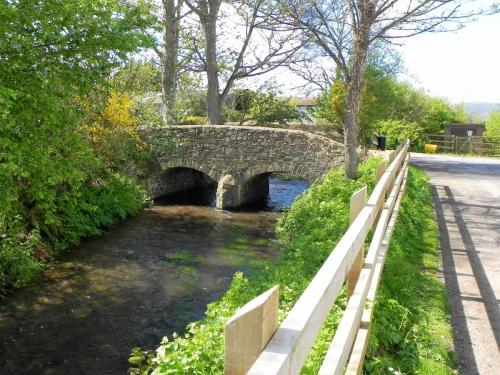 67.-Marsh-Old-Bridge-upstream-arches-2