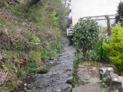 69.-Flowing-behind-Parsons-Street