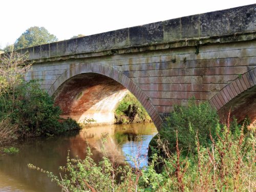 7.-Nynehead-House-drive-bridge-upstream-arches-2