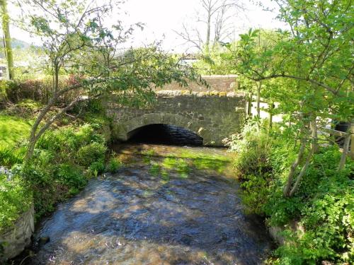 70.-Marsh-Bridge-upstream-arch-2