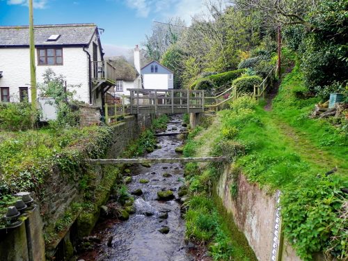 73.-Looking-upstream-from-ROW-Footbridge-No.-3319-2
