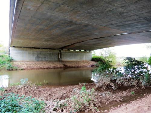 77.-M5-River-Tone-Bridge-upstream-face-2