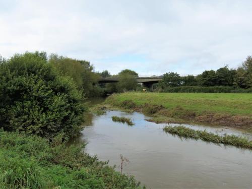 82.-Looking-upstream-to-M5-River-Tone-Bridge-2