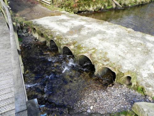 97.-Lower-Sherdon-Bridge-upstream-face-2